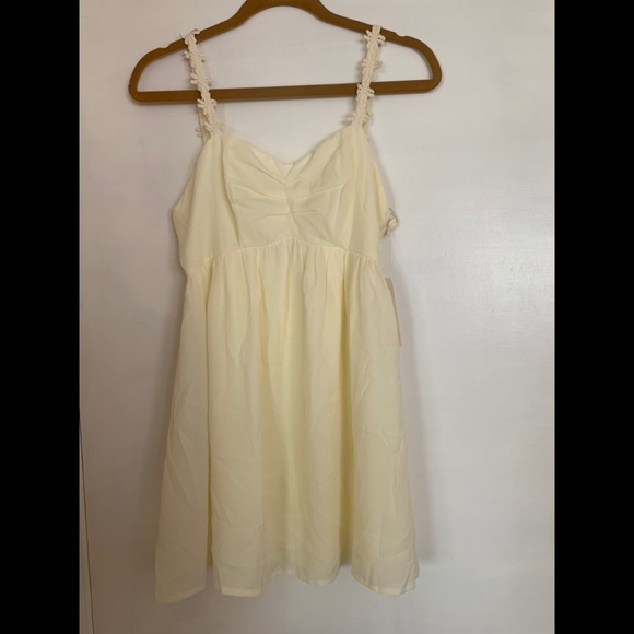Light Yellow / Cream Mini Dress Babydoll - Picture 1 of 5